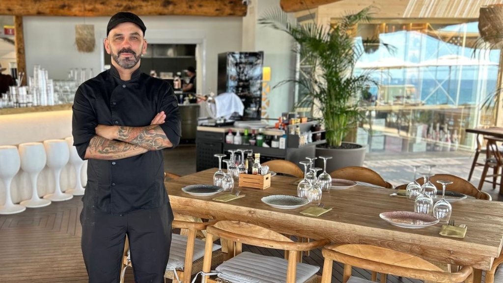 Javier Rodríguez, cocina creativa y de fusión en Las Rocas Beach Club