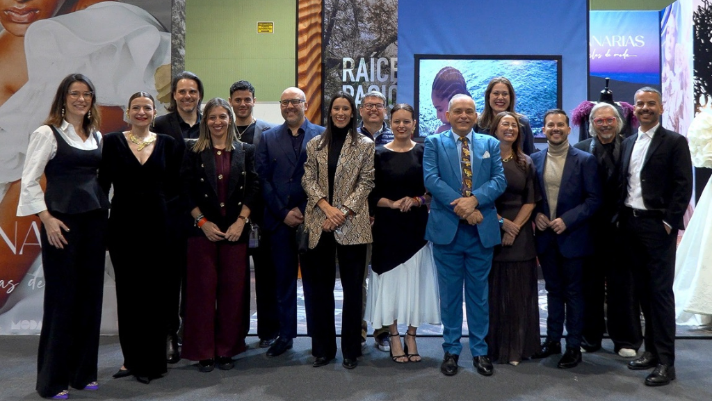 Tenerife Moda se luce en la Feria Internacional de Moda Flamenca de Sevilla