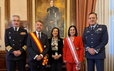 Santa Cruz recibe la Gran Cruz al Mérito Naval