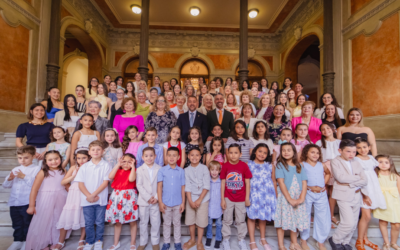 Santa Cruz recibe al elenco de aspirantes a reinas, maga y mago de las Fiestas de Mayo