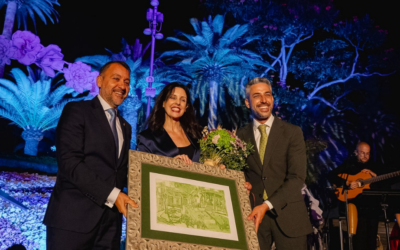 Marta González de Vega reivindica el humor chicharrero en el pregón de Mayo