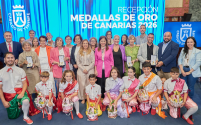El Cabildo de Tenerife, con las personas y entidades de la Isla medallas de oro de Canarias