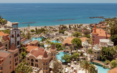 Bahía del Duque redefine el lujo familiar